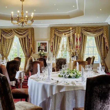 호텔 Hayfield Manor