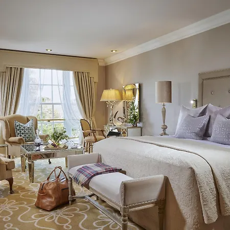 호텔 Hayfield Manor 5*