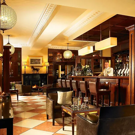 Hayfield Manor Hotel 5*