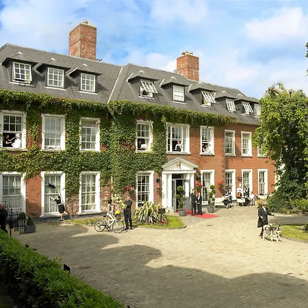 Hayfield Manor 호텔 5*