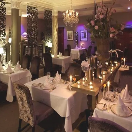 호텔 Hayfield Manor 5*