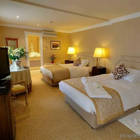 호텔 Hayfield Manor